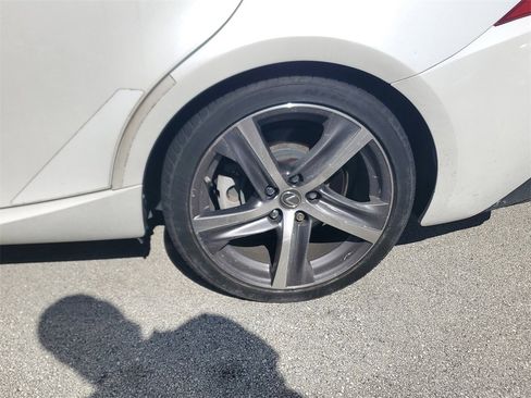 Used 2018 Lexus IS 300 300 image 6