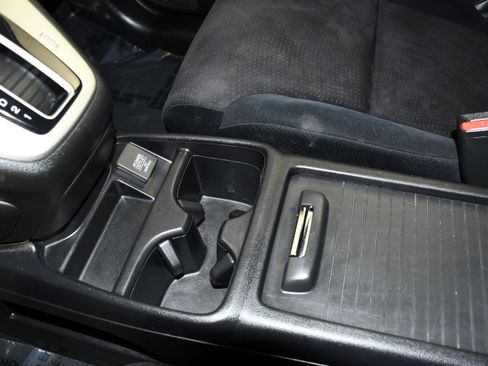 Used 2014 Honda CR-V EX image 30
