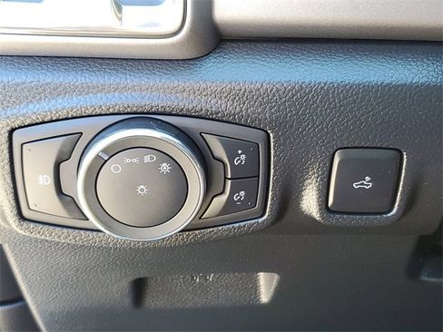 Used 2019 Ford Ranger XLT w/ Black Appearance Package image 23