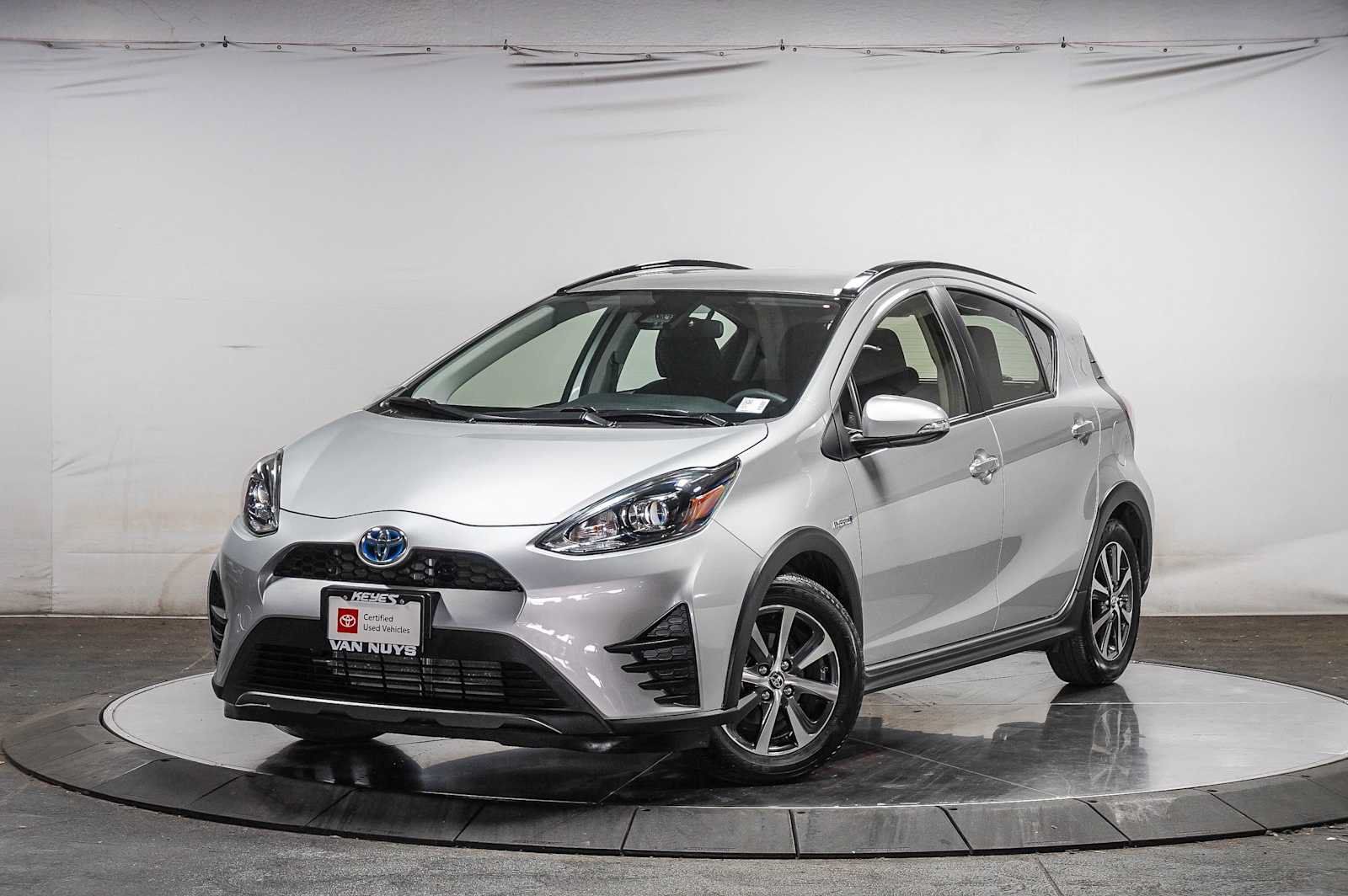 Certified 2019 Toyota Prius C FWD image 1