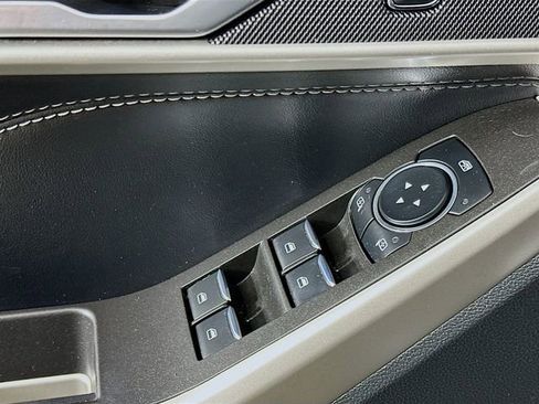 Used 2023 Ford Explorer XLT w/ Equipment Group 202A image 24