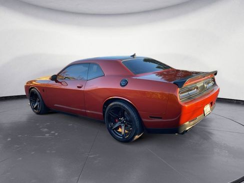 Used 2020 Dodge Challenger SRT Hellcat image 4