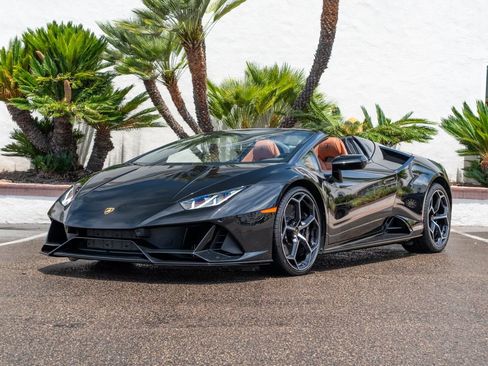 Used 2023 Lamborghini Huracan EVO AWD/4WD image 27