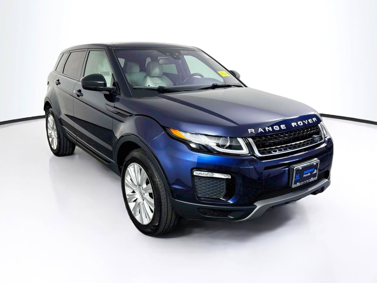 Used 2018 Land Rover Range Rover Evoque SE AWD/4WD image 13