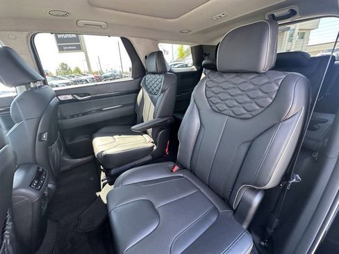Used 2022 Hyundai Palisade Limited image 23