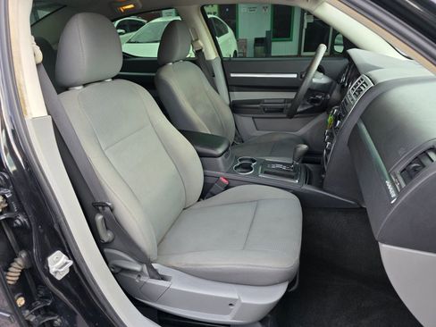 Used 2009 Dodge Charger SE image 11