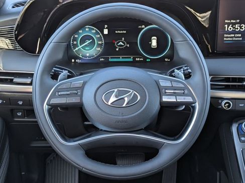 New 2025 Hyundai Palisade Calligraphy image 15