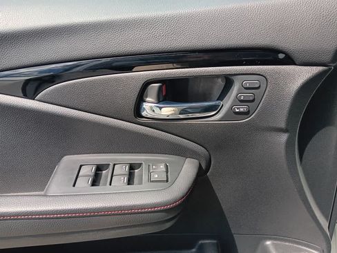 Used 2021 Honda Pilot Black Edition image 32