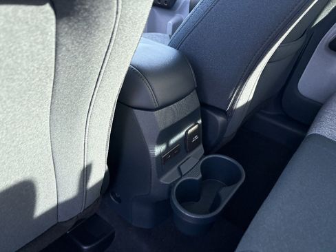 New 2026 Ford Maverick XLT w/ XLT Luxury Package FWD image 19