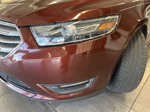 Used 2015 Ford Taurus SEL w/ Equipment Group 201A image 16