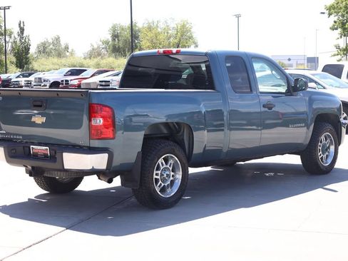 Used 2009 Chevrolet Silverado 1500 LT w/ Power Pack Plus AWD/4WD image 6
