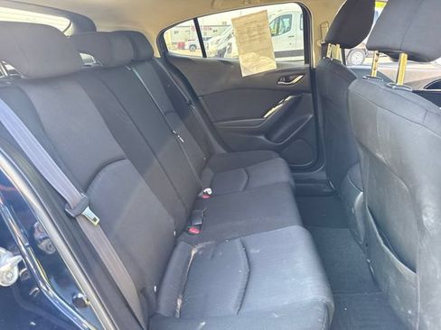 Used 2015 MAZDA MAZDA3 i Sport FWD image 14