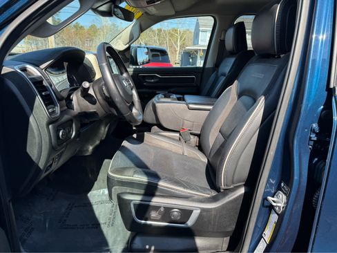 Used 2022 RAM 1500 Laramie image 12