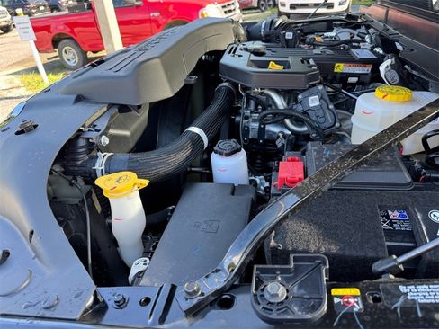 New 2025 RAM 2500 Laramie image 33