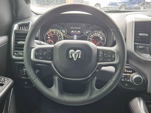 Used 2025 RAM 1500 Big Horn AWD/4WD image 15