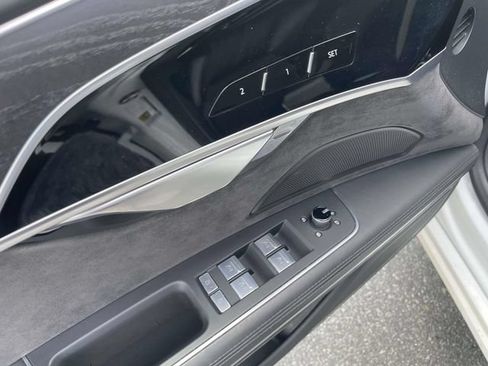 Used 2019 Audi A8 L 3.0T w/ Luxury Package AWD/4WD image 23