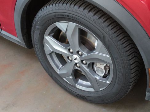 Used 2021 Ford Mustang Mach-E Select image 28