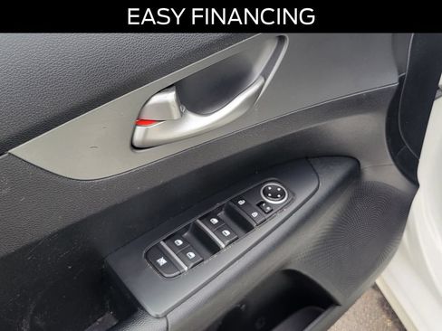 Used 2019 Kia Forte LXS FWD image 19