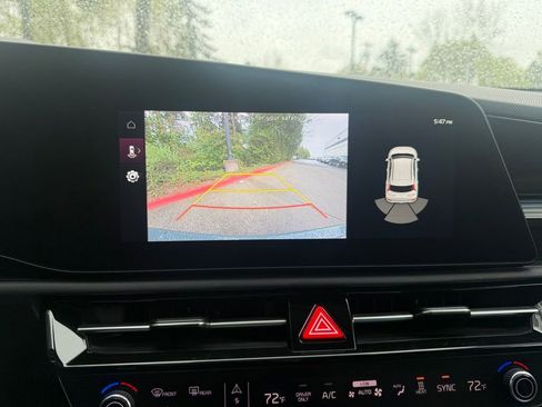 Used 2024 Kia Niro Wind w/ Wind Preserve Package image 21