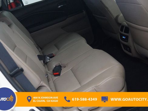 Used 2016 Honda Pilot Touring image 13