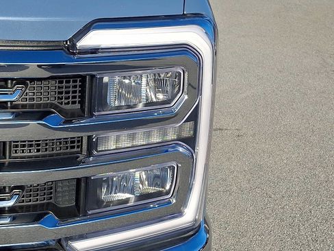 Used 2023 Ford F350 Lariat w/ Lariat Ultimate Package image 10