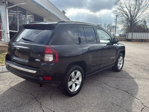 Used 2015 Jeep Compass High Altitude image 5