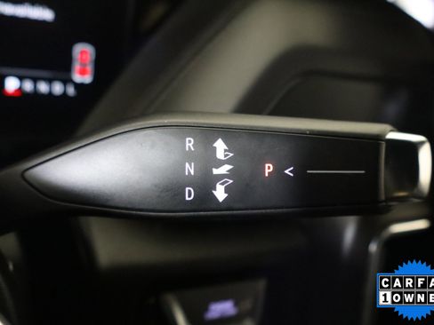 Used 2025 GMC Yukon Denali image 32