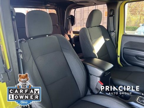 Used 2023 Jeep Wrangler Willys image 30