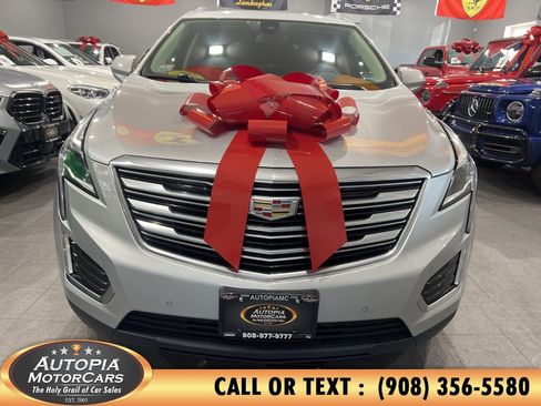 Used 2018 Cadillac XT5 Premium Luxury AWD/4WD image 8