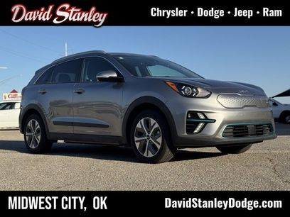 Used 2022 Kia Niro EX Premium