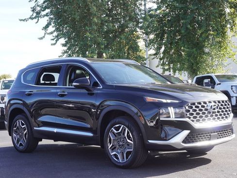 Used 2023 Hyundai Santa Fe Limited image 4