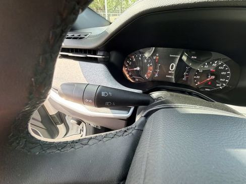 Used 2024 Jeep Compass Latitude AWD/4WD image 33