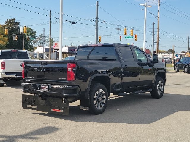Used 2023 Chevrolet Silverado 2500 Custom w/ Custom Value Package AWD/4WD image 6