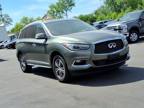 Used 2017 INFINITI QX60 Luxe w/ Premium Package AWD/4WD image 7