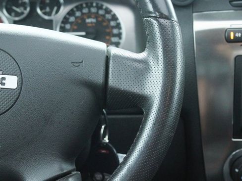 Used 2008 HUMMER H3 Luxury image 23