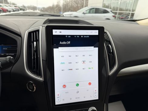 Certified 2024 Ford Edge SEL w/ Convenience Package image 18