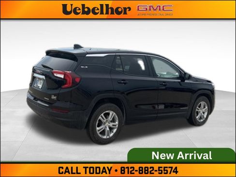 Used 2024 GMC Terrain SLE AWD/4WD image 5