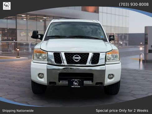 Used 2011 Nissan Titan SL w/ SL Technology Pkg AWD/4WD image 3