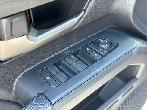 Used 2024 Toyota Tacoma TRD Sport AWD/4WD image 35