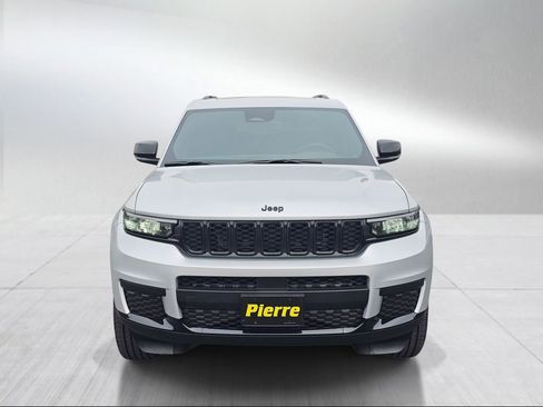 New 2025 Jeep Grand Cherokee L Altitude image 6