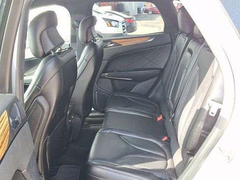 Used 2016 Lincoln MKC Select w/ Select Plus Package AWD/4WD image 8