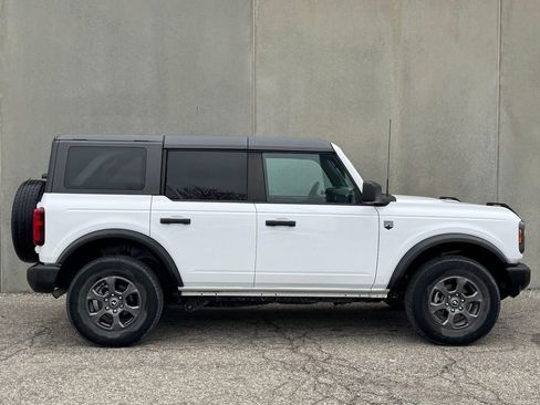 Used 2023 Ford Bronco Big Bend image 2