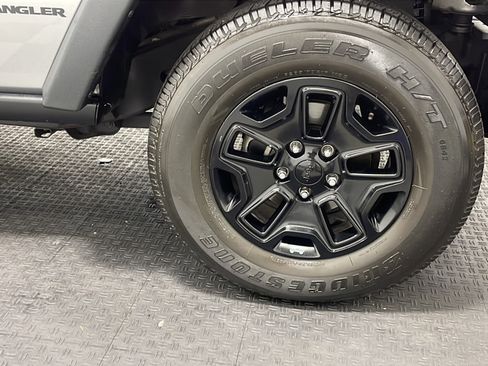 Used 2014 Jeep Wrangler Sport AWD/4WD image 19