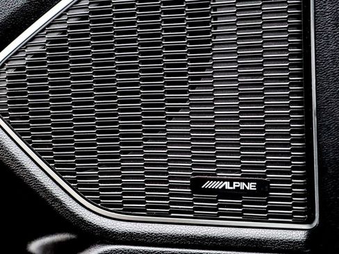 Used 2024 Jeep Grand Cherokee Limited 4xe image 36