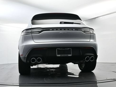 Certified 2025 Porsche Macan AWD/4WD image 50