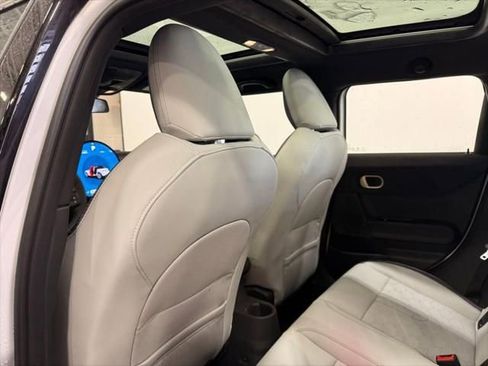 New 2026 MINI Cooper 4-Door Hardtop image 19