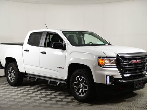 Used 2022 GMC Canyon AT4 w/ Trailering Package image 6
