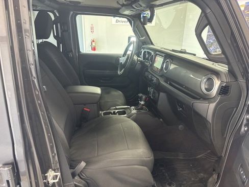 Used 2022 Jeep Wrangler Unlimited Sahara w/ Safety Group image 22