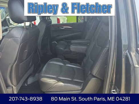 Used 2018 Cadillac Escalade ESV Premium Luxury AWD/4WD image 23