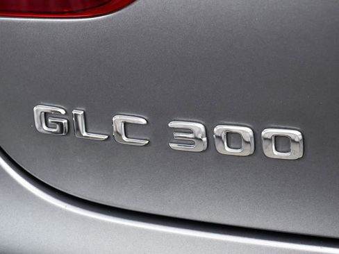 Used 2023 Mercedes-Benz GLC 300 4MATIC Coupe image 93